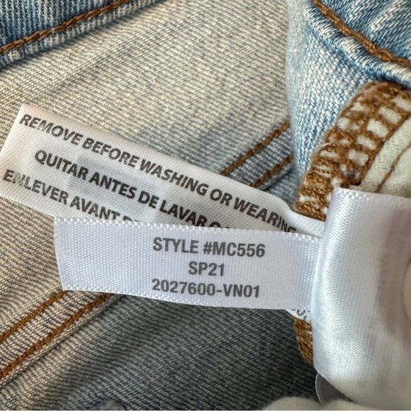 Madewell 23 High-Rise Slim Crop Boyfriend Jeans Dumas Light Wash Distressed - Picture 9 of 10